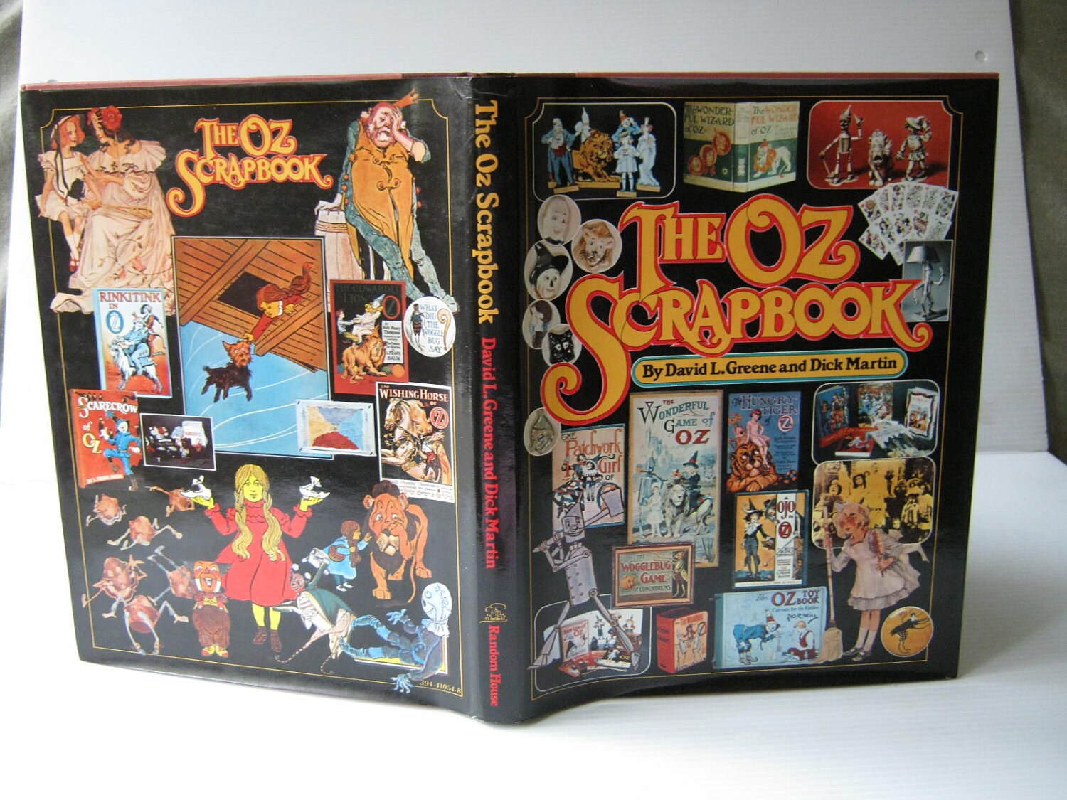 1977 Wizard of Oz The Scrapbook First Edition HCDJ Book 250 Pictures... Mint unRead OOP