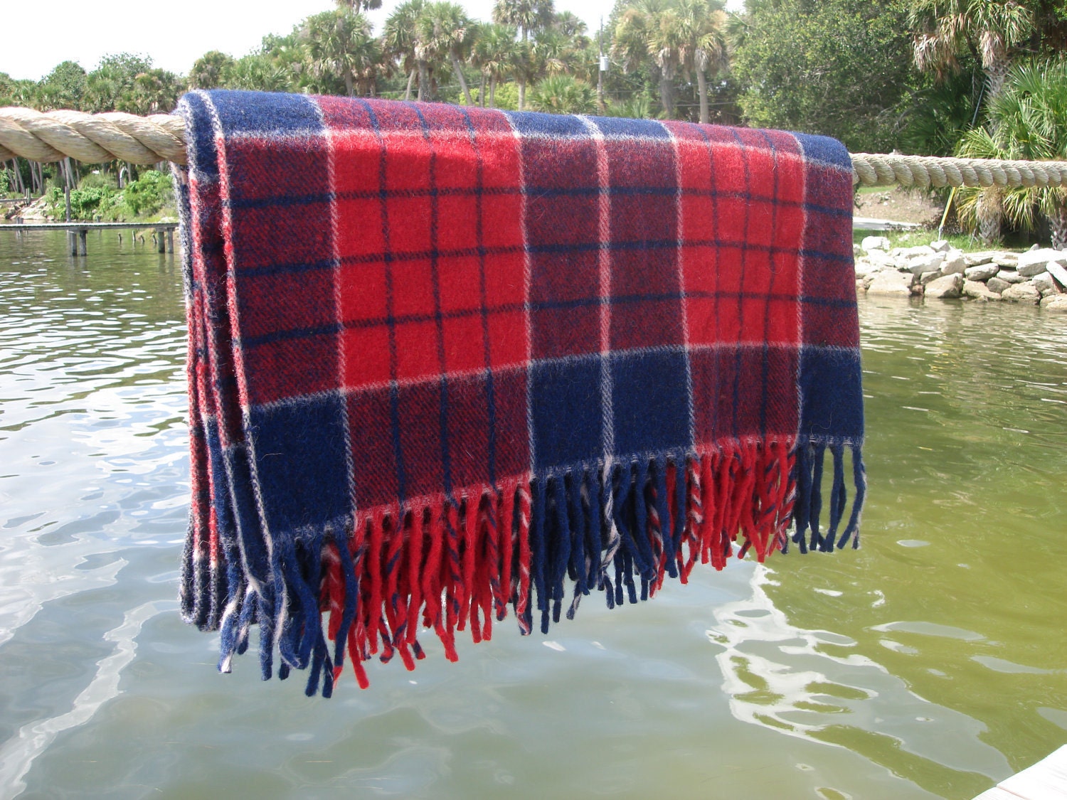 Faribo Wool Plaid Blanket/Throw with Case and Tags, Rustic, Picnic