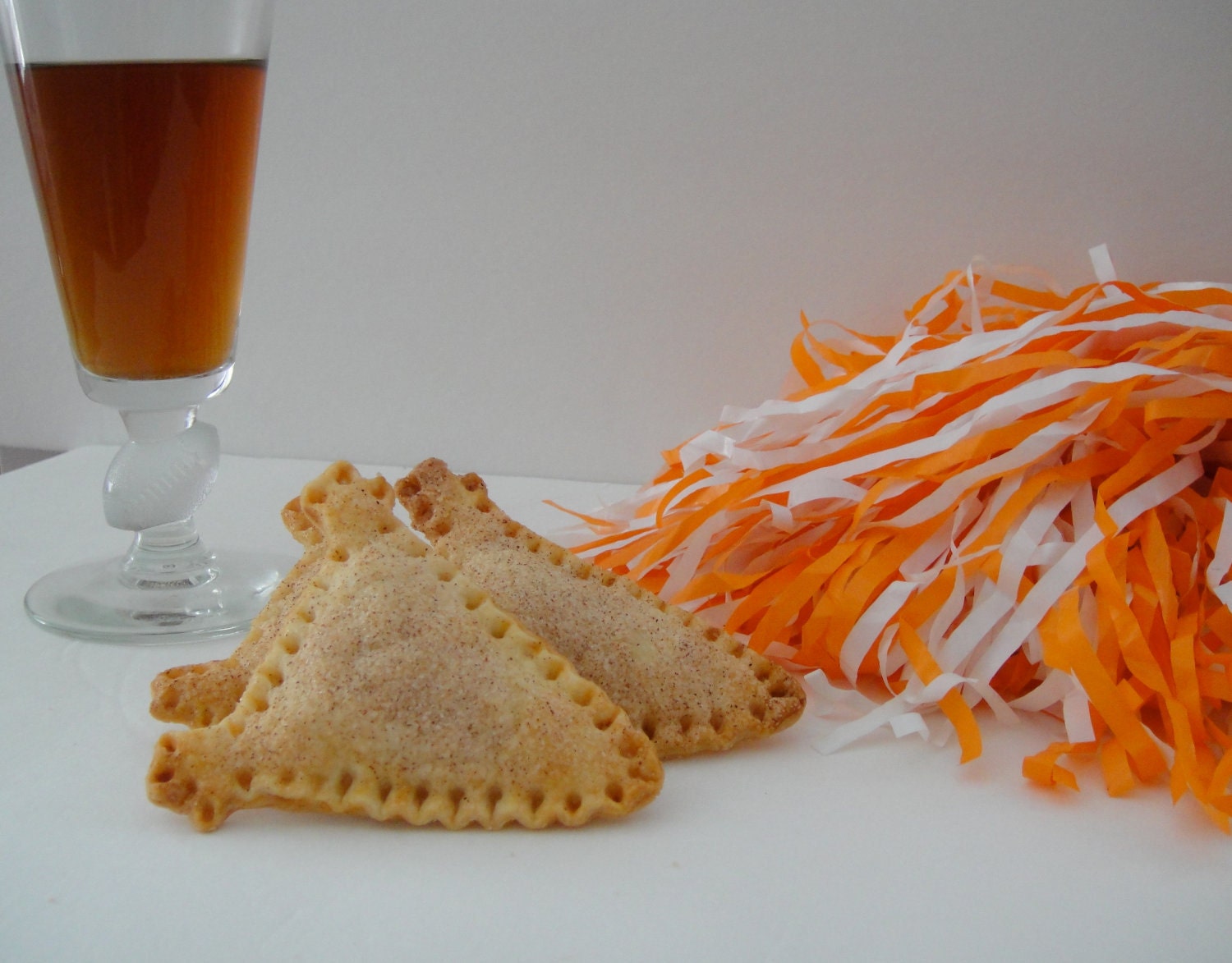 Football Pennant Tailgate Party Pie Bites (12)