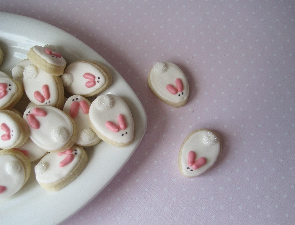 Oh so small Easter bunnies - 6 dozen