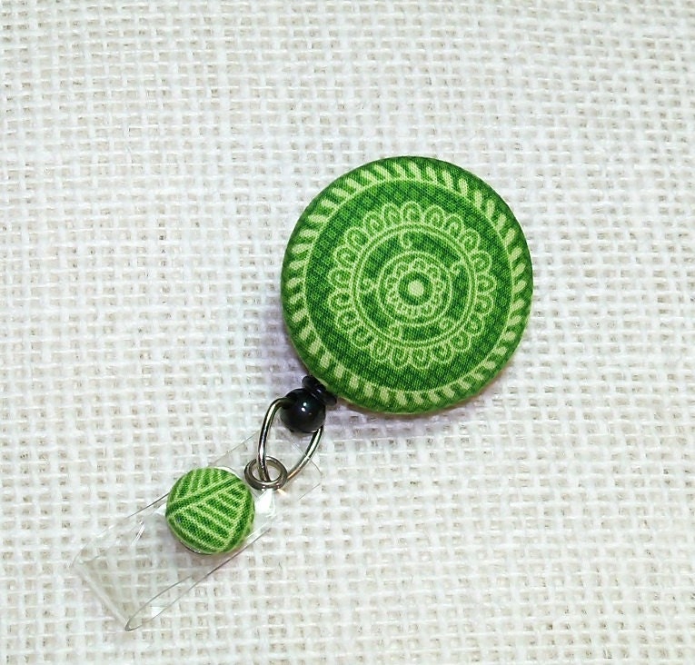 Id Badge / Retractable Id Reel / Fabric Covered Button Green