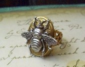 Bumble Bee Locket Ring (R25) - Steampunk / Victorian - Antique Brass Floral Pattern - Silver Plated Bee - Adjustable Ring Band
