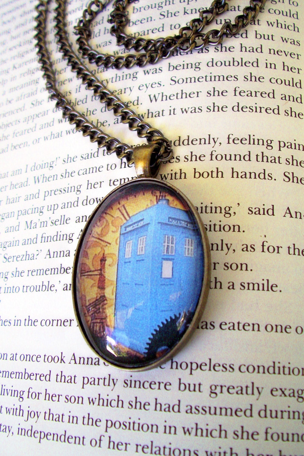 Steampunk Necklace (N114-4) - TARDIS / Steampunk Design - Glass Cabochon - Adjustable Brass Chain