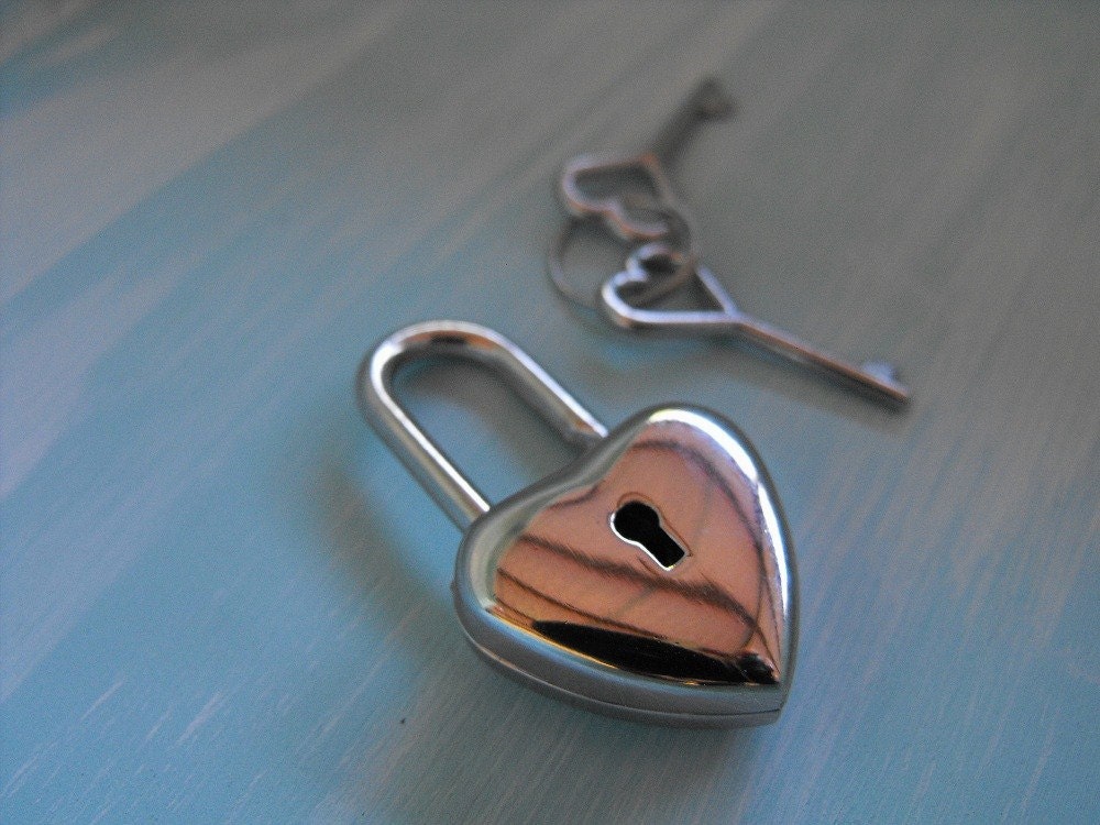 Silver Heart Padlock Trinket Lock Card Wine Letter Box Two Sets Of Keys