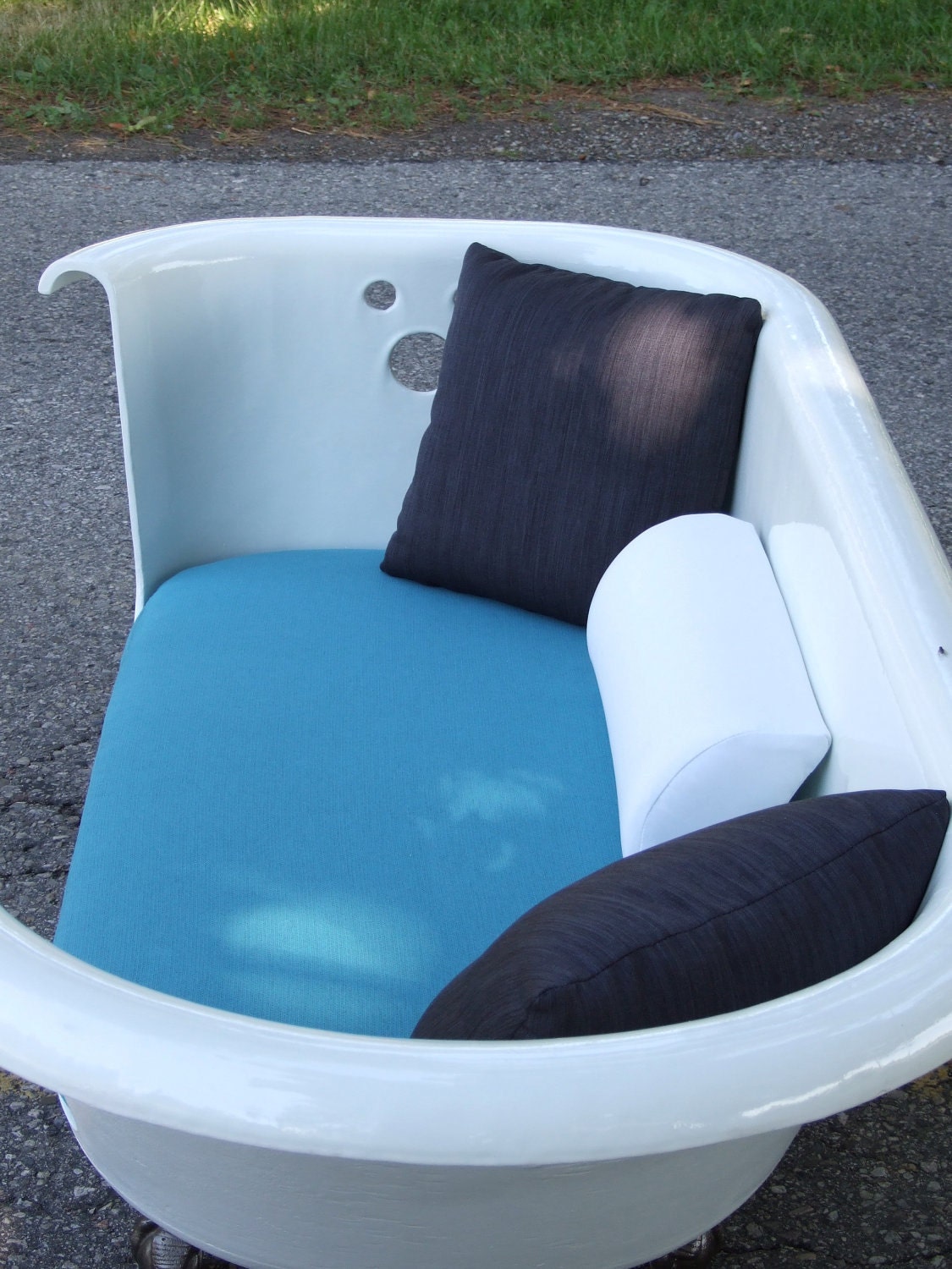 ALBA Redux Tub - Modern Antiquity