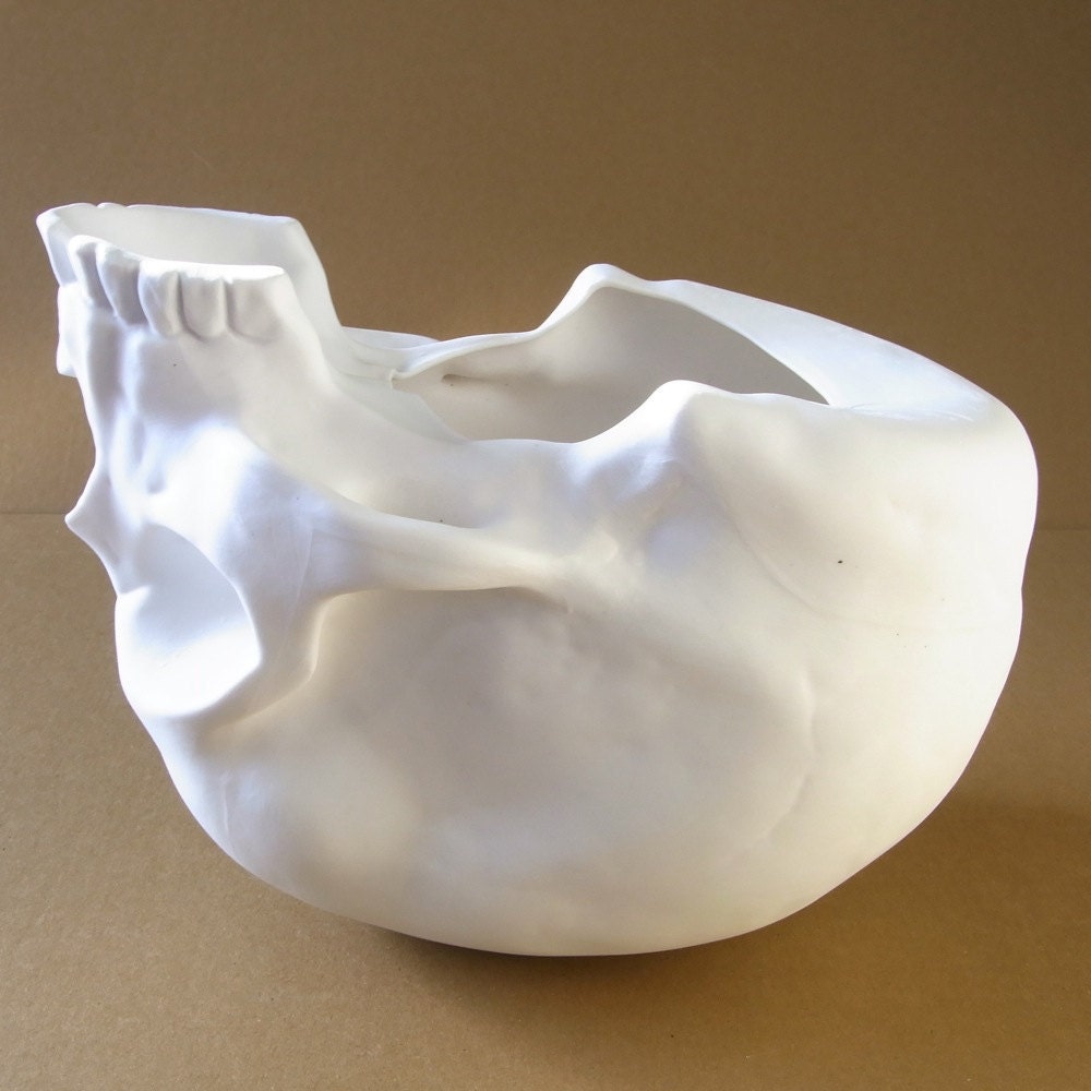 Goliath, Skull Lampshade (small fault)