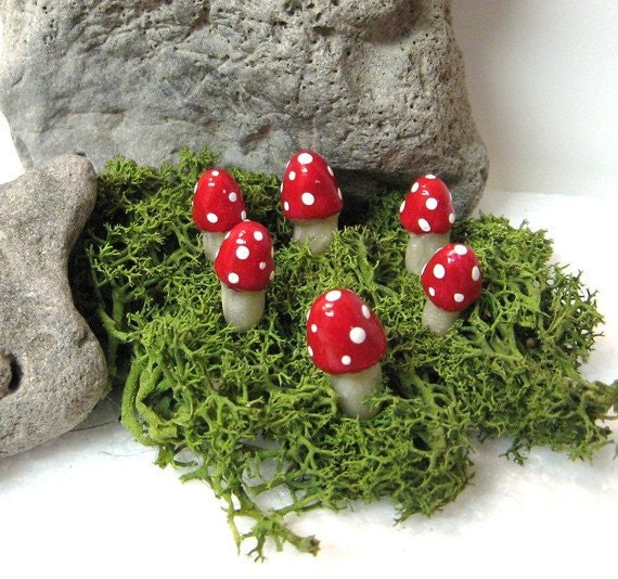 Mushroom, 6 Little Mushrooms, Toadstool, FAIRY RING, Planter Decor
