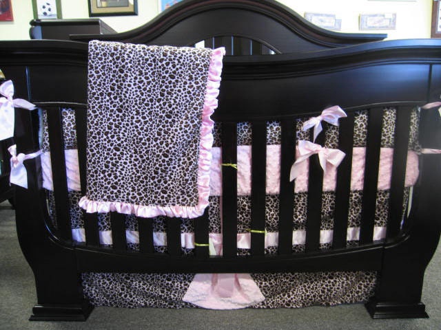 Pink Leopard Baby Bedding Set 4 Piece Crib Bedding Set