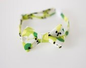 Toddler Bowtie - Green Leaves