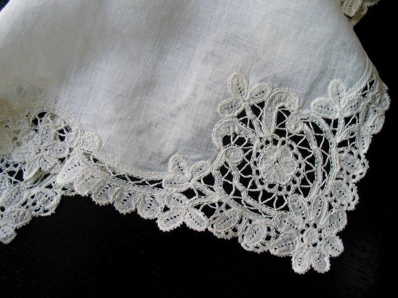 Vintage Handmade Honiton Lace Wedding Handkerchief - ShurleyShirley