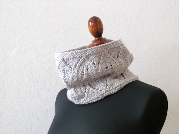 Grey Lace Cowl / knitted scarf for a romantic woman / Light grey / mother day gift alpaca handmade theyarnkitchen