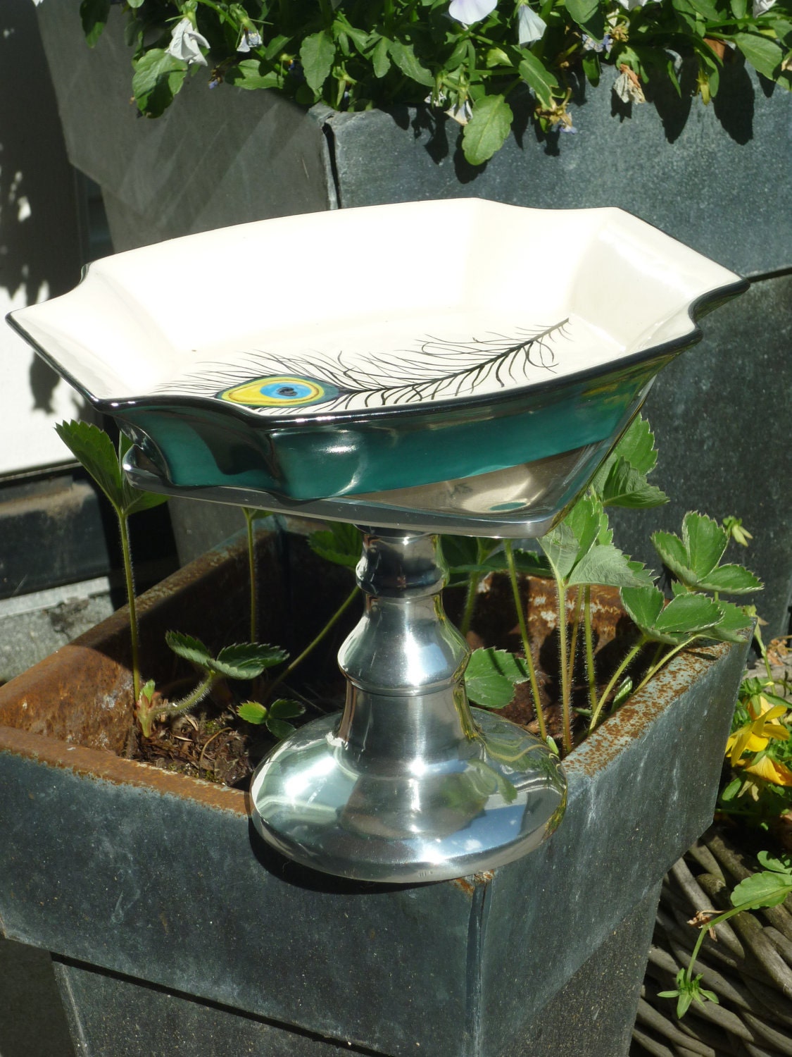 Peacock feather serving dish