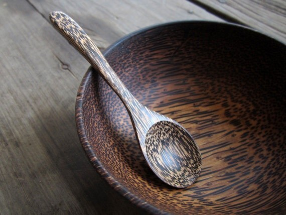 Wooden Cereal Bowl with Spoon Palm Wood by GiftGoGreen on Etsy