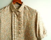Vintage Tiny Blossom Printed Light Metallic Nude Short Sleeves Top