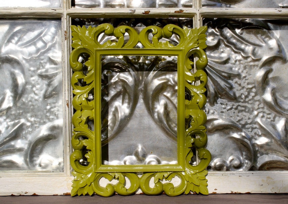 Picture Frame Ornate Chartreuse Green 5 x 7