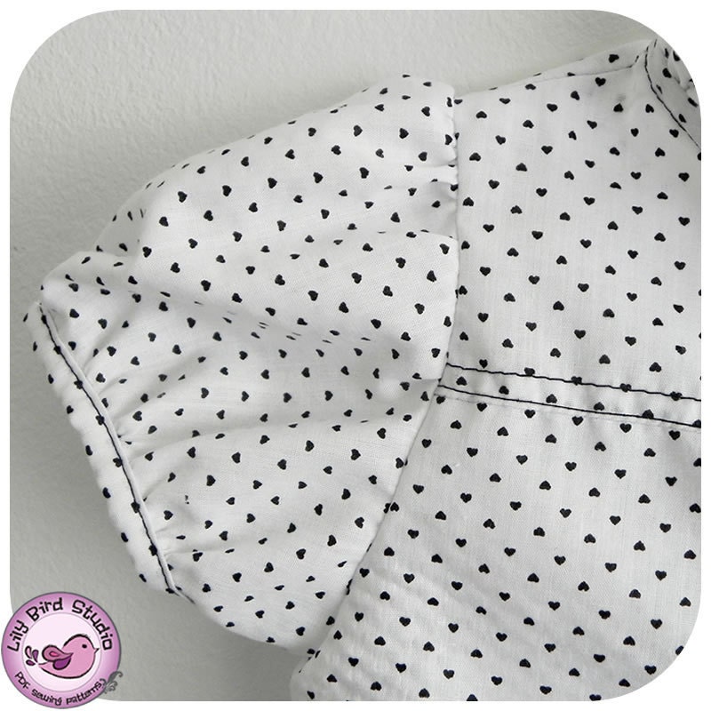 Summer blouse for Girls - button up blouse, short gathered sleeves, ruffled necline - 12 months to 8 years - PDF Pattern and Instructions