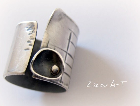 Wide band ring adjustable sterling silver flower unique, silversmith, oxidized. Made to order.