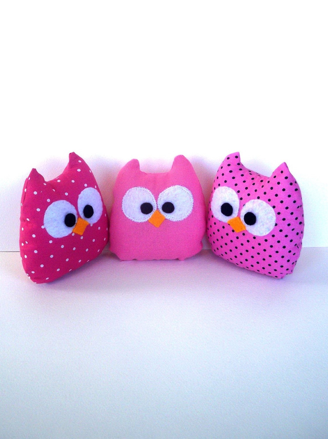 3 Hot pink and polka dots mini owls
