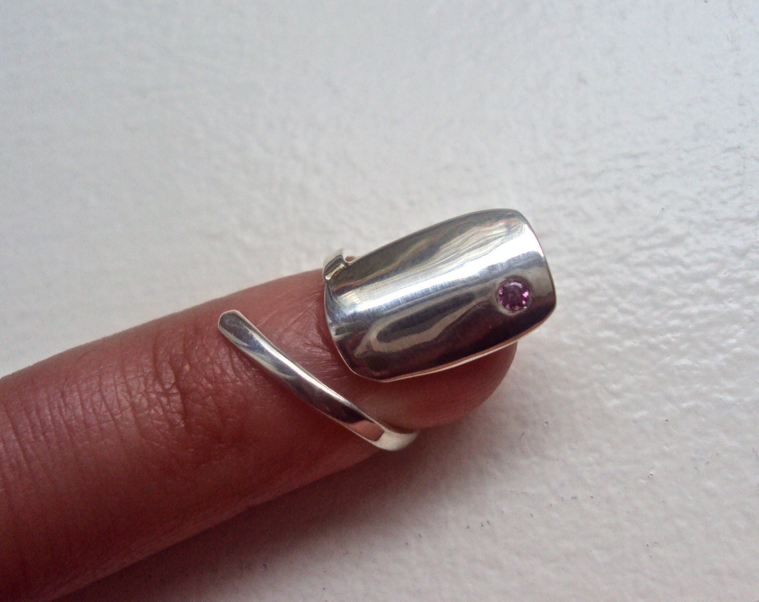 Robopop fingernail ring