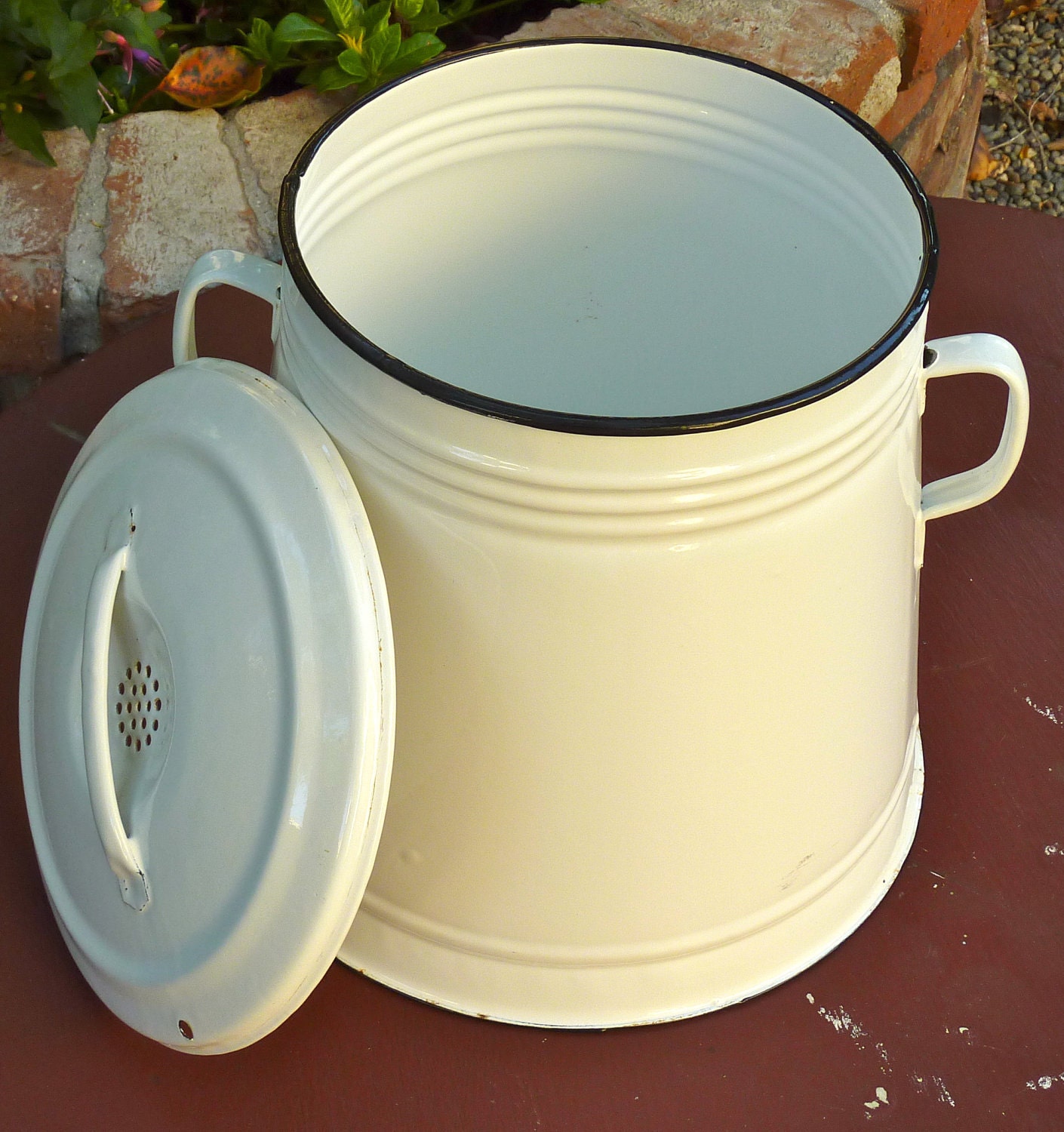 White Enamelware Pot by MySoulfulHome on Etsy