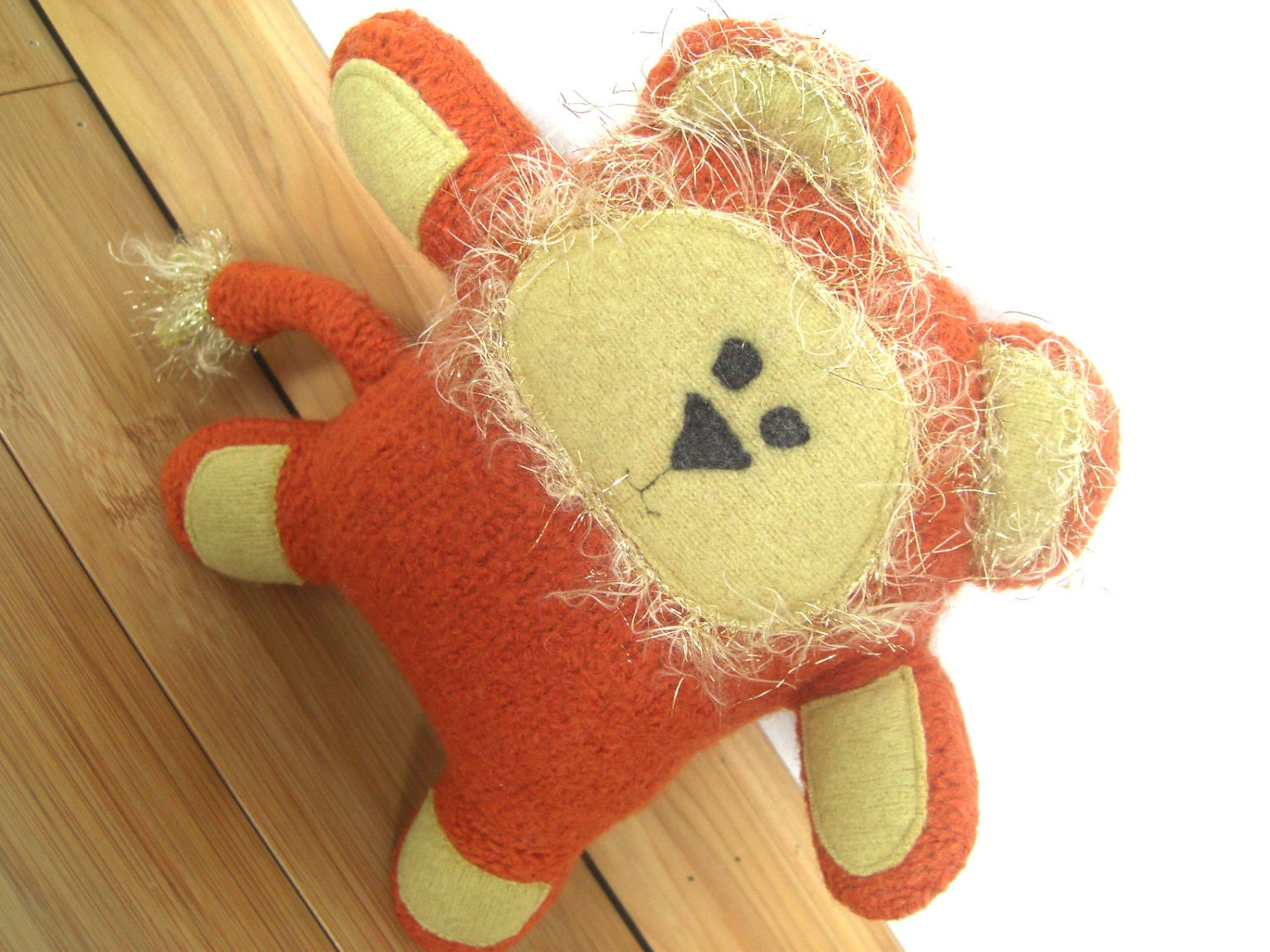 Lion Toy. Hand Knit. Felted 100% Wool. Handmade 4UbyK8