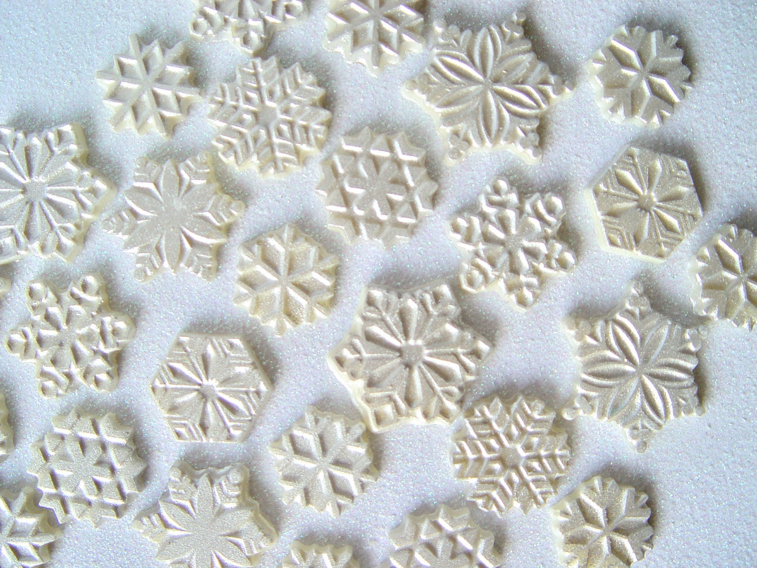 50 Snowflake Chocolates:  Silver Shadow Glimmer