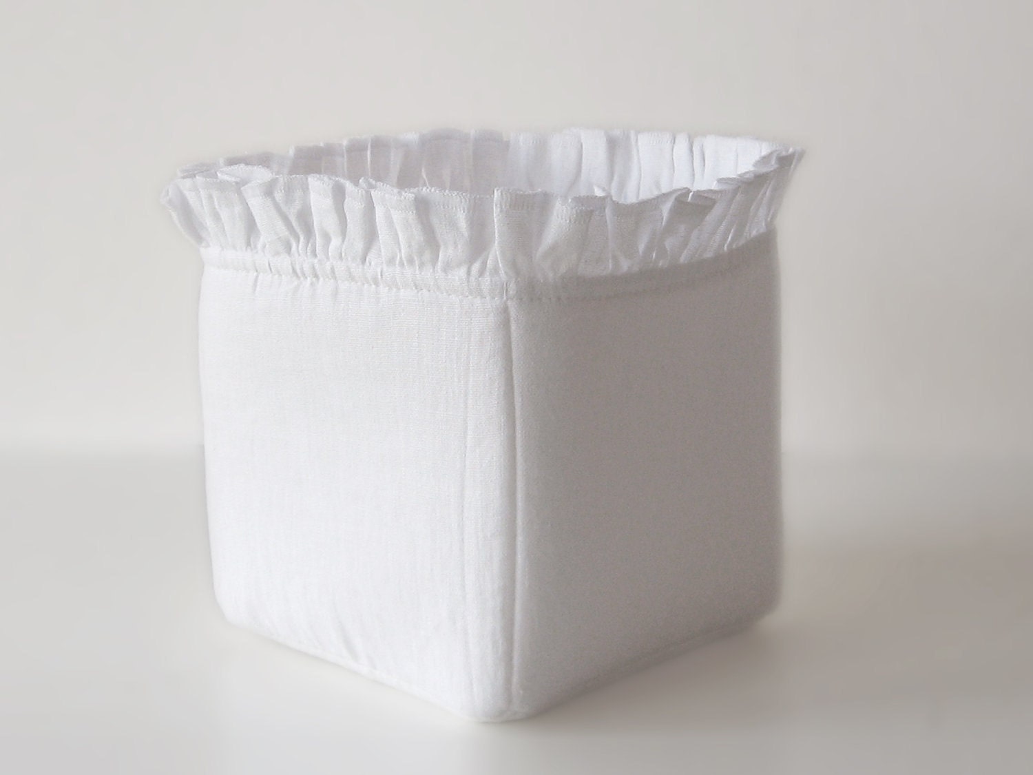Organizer / storage basket by Lovely Home Idea  White linen with thin romantic ruffle