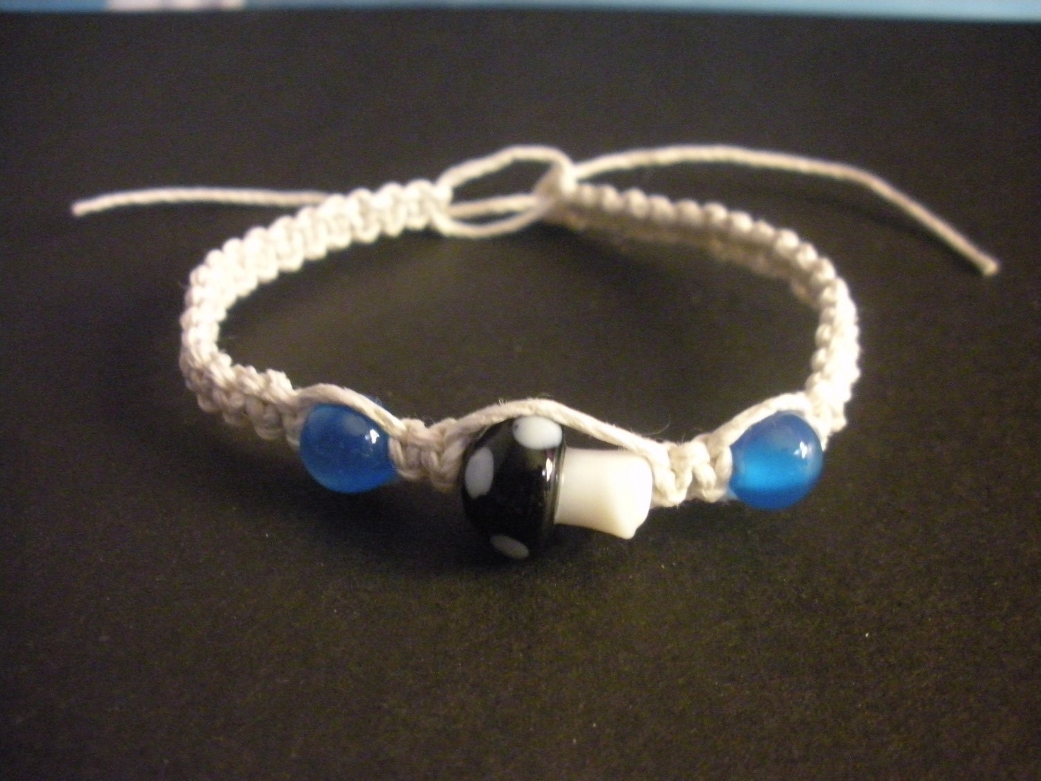 Mushroom Hemp Bracelet with Glass Beads