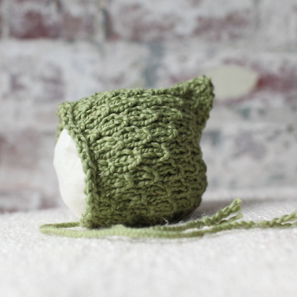 Elfkin Pixie Newborn Baby Hat - Avacado