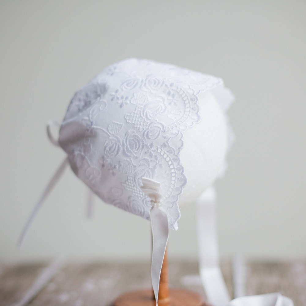Beautiful Cotton Lace Baby Bonnet - White