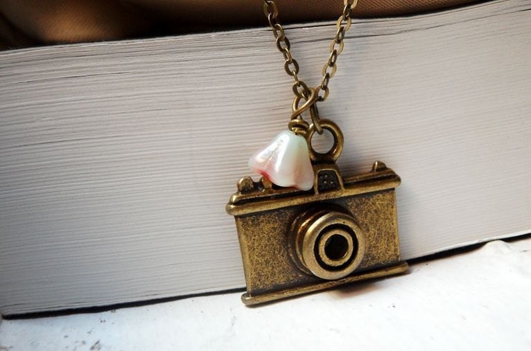 Love Photography-Sweet Camera Charm Necklace