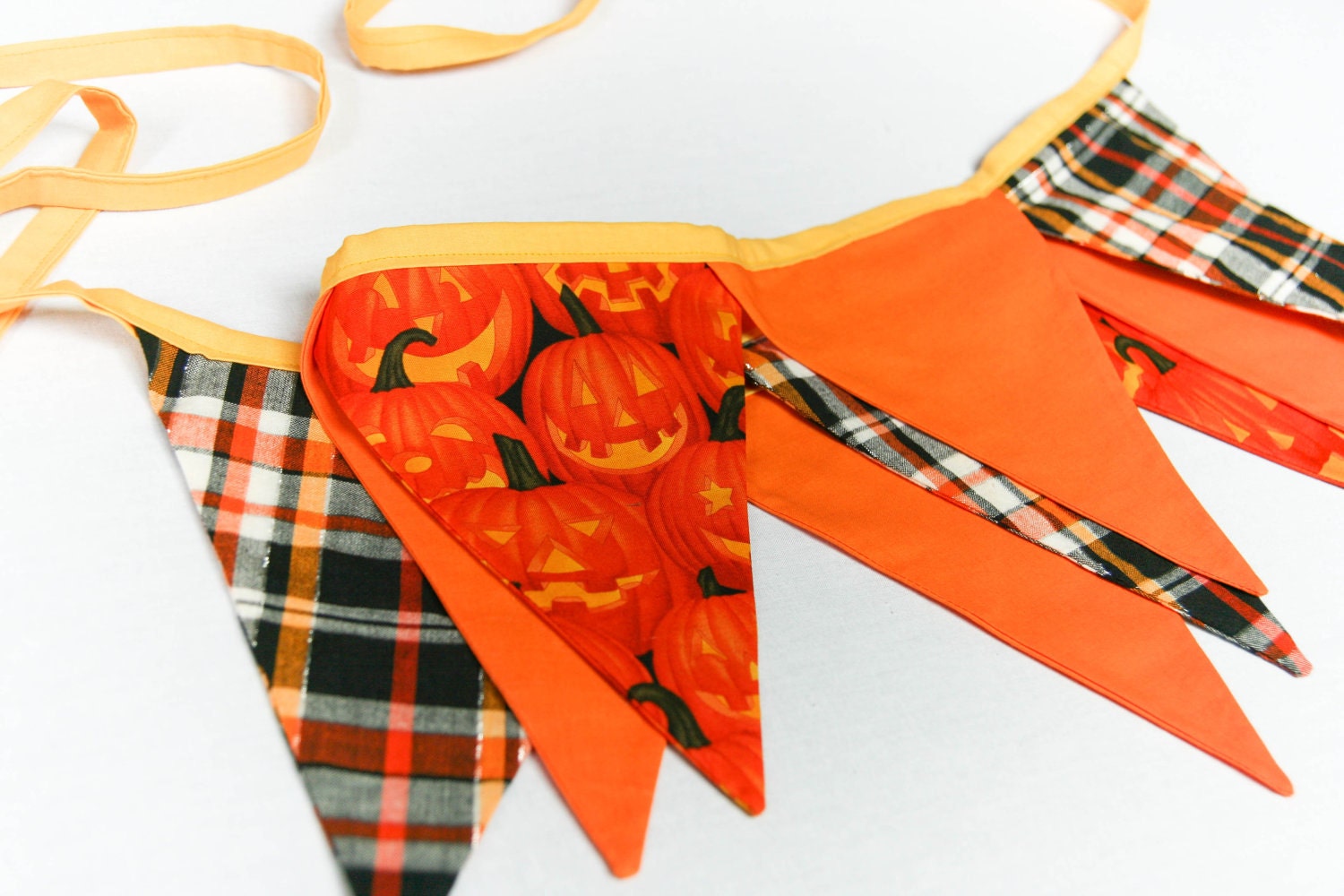 Halloween Bunting, Spooky Pumpkins Decoration, Fabric Banner, Garland with Jack-O-Lantern Il_570xn