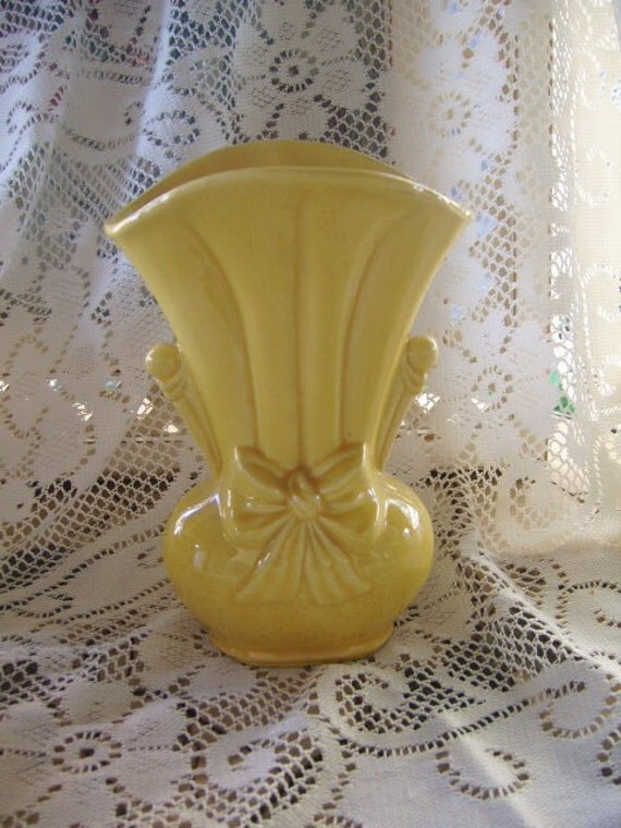 Vintage USA Pottery YELLOW Bow Flower Vase by moonstonerose