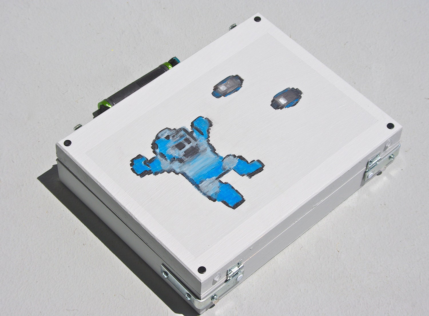 SALE Mega man Briefcase Nintendo megaman NES Laptop case suitcase Computer Mac PC Attache Videogame Suitcase Handbag macbook pro box