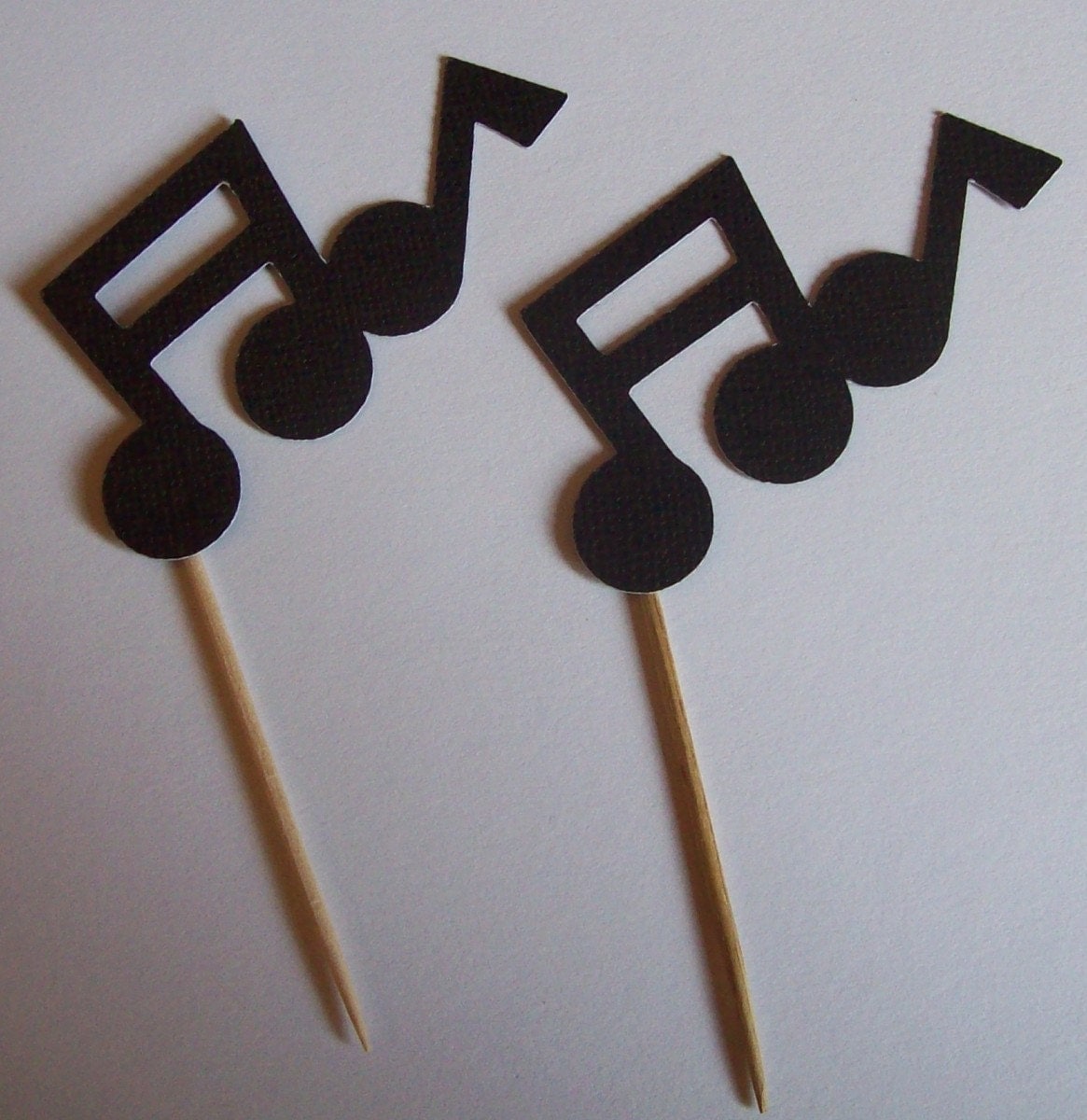 Musical Note Cupcake Toppers by TwoCraftyCreations on Etsy Musical Note Cupcake Toppers by TwoCraftyCreations on Etsy