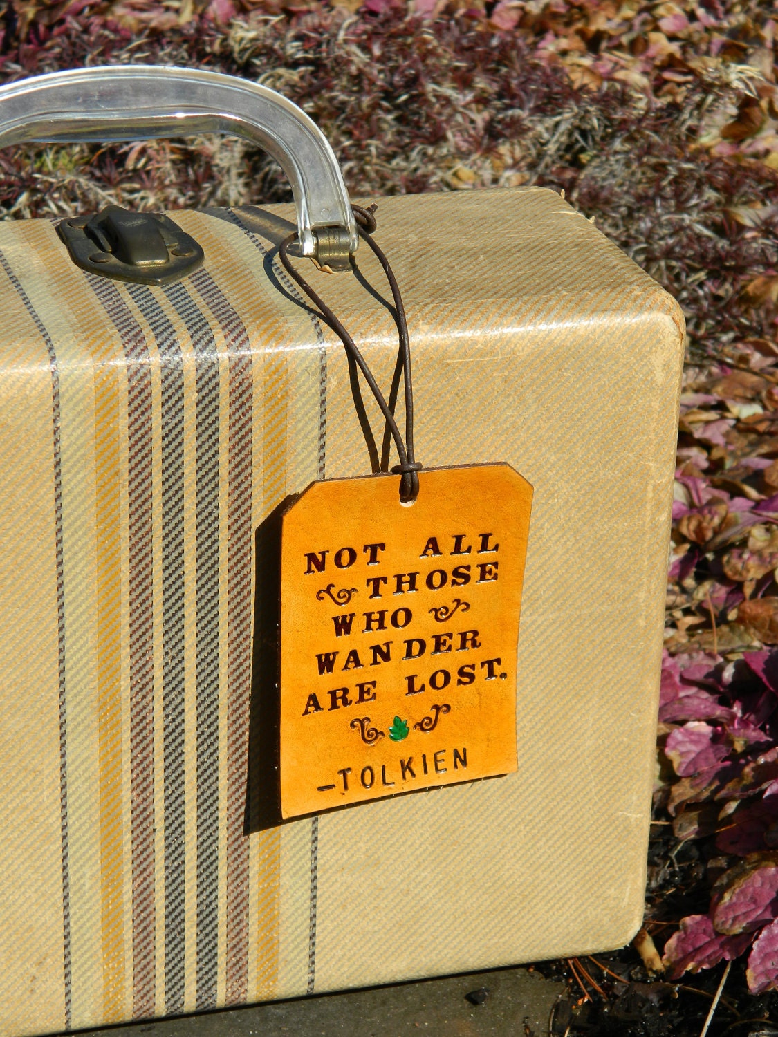 Leather Luggage Tag - Tolkien Quote - LOTR - Green Leaf Swirl Detail