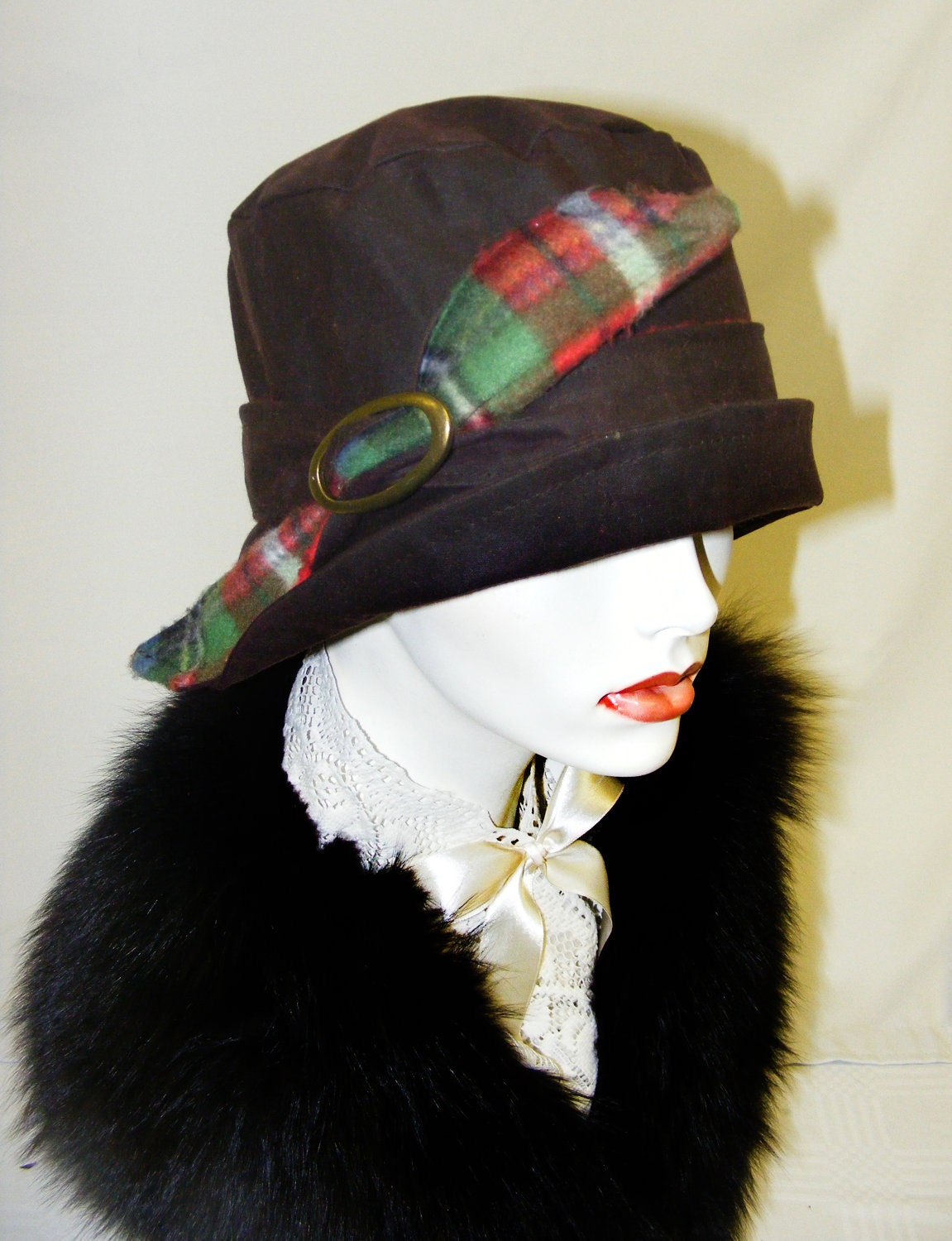 vintage 1960s style bucket  hat
