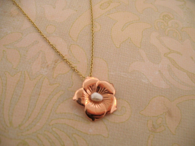 Hibiscus Flower Pendant with Freshwater Pearl/ Hawaii inspired