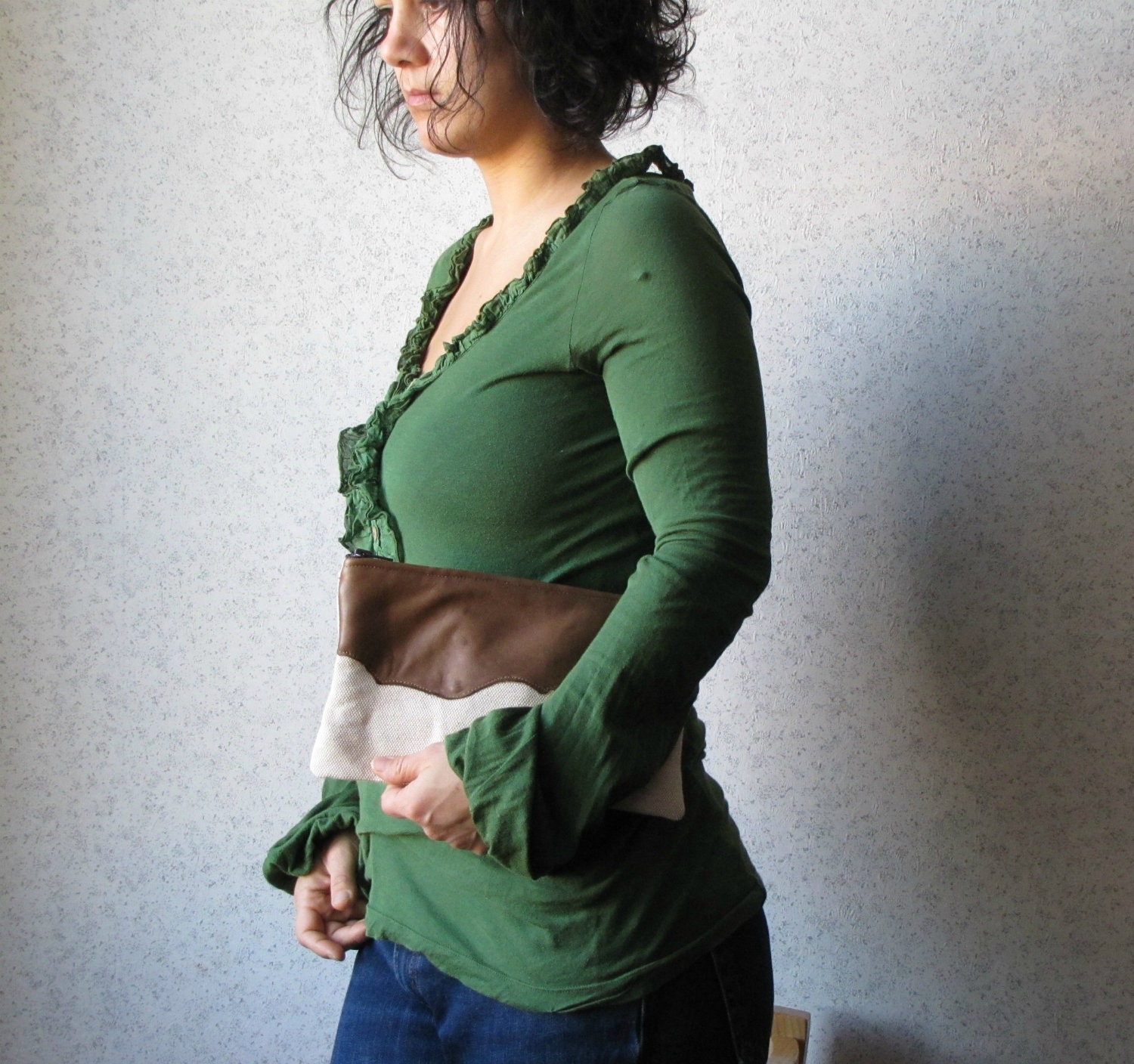 Leather top appliquéd Clutch purse, cosmetic bag, zipper pouch, natural linen canvas