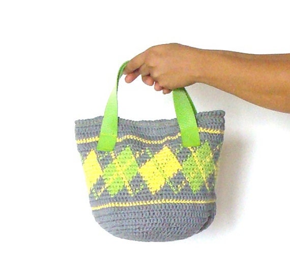 Little purse crochet in neon green and yellow with plaid motives, knit handbag