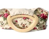 women bag, everyday bag and purse, floral, summer, spring trends ,flowers, rose, handbag , pink ,ivory, for her, pink rose, small bag