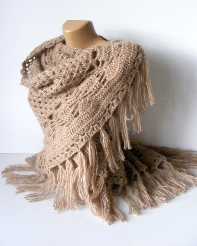 light brown shawl,ecru,crochet trends,soft,warm,winter trend,spring trends,stole,poncho,women shawl,Gift ideas,for her,by seno