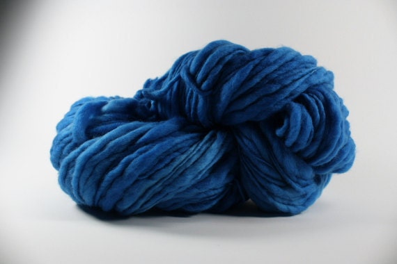 Thick and Thin Yarn Slub TTS Handdyed  Fine Merino 6627 Persian Blue