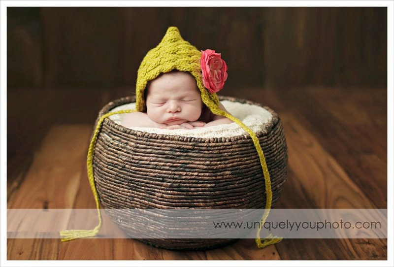 Practical cable bonnet hat- Prop newborn hat- Knit baby hats- Newborn baby- Lime green- Photography prop- Great gift