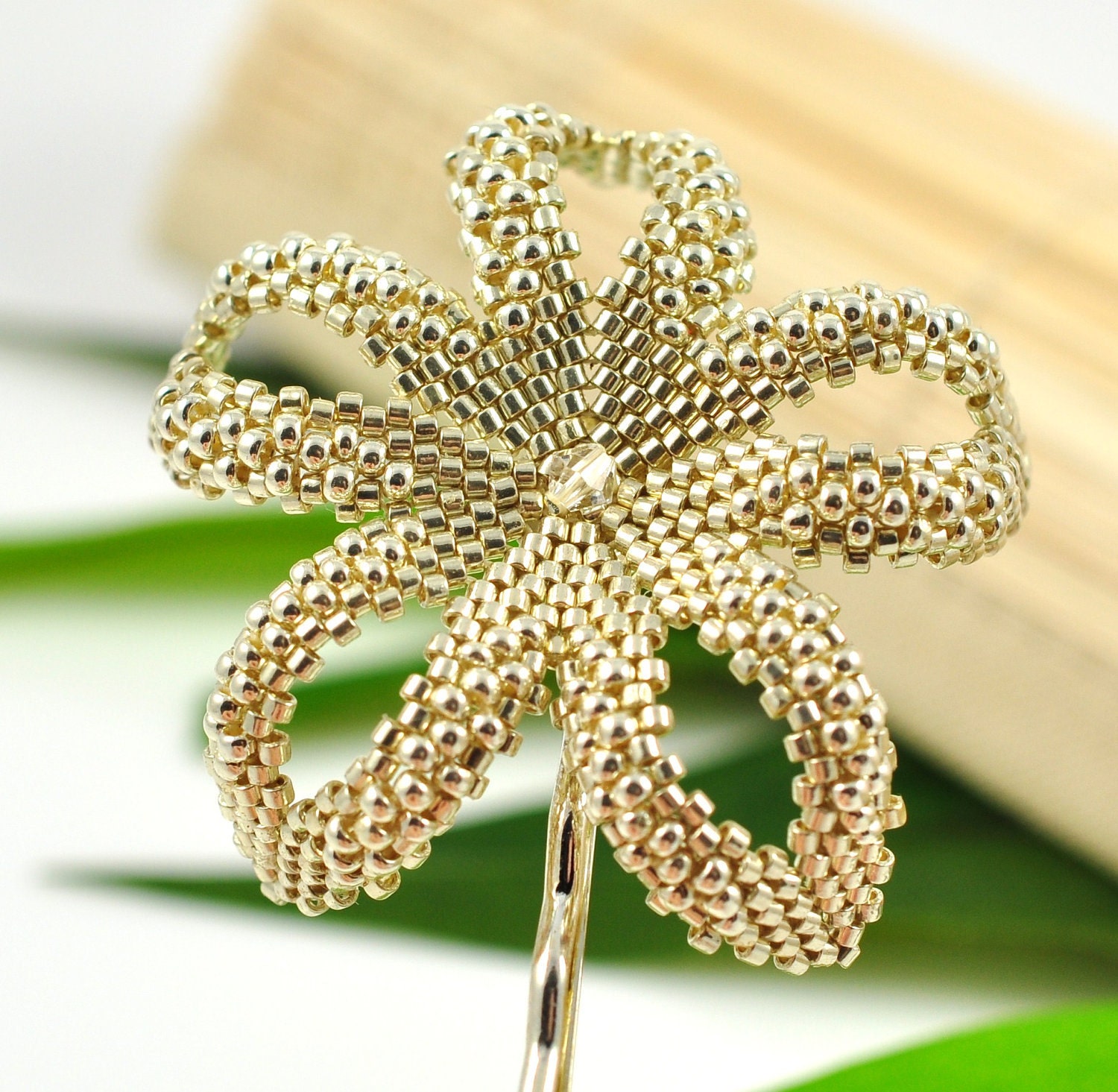 Silver Plumeria hair clip - handmade hawaiian beaded flower - Ali'i