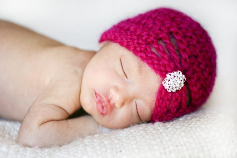 Newborn Hot Pink Flapper Hat with Jewel