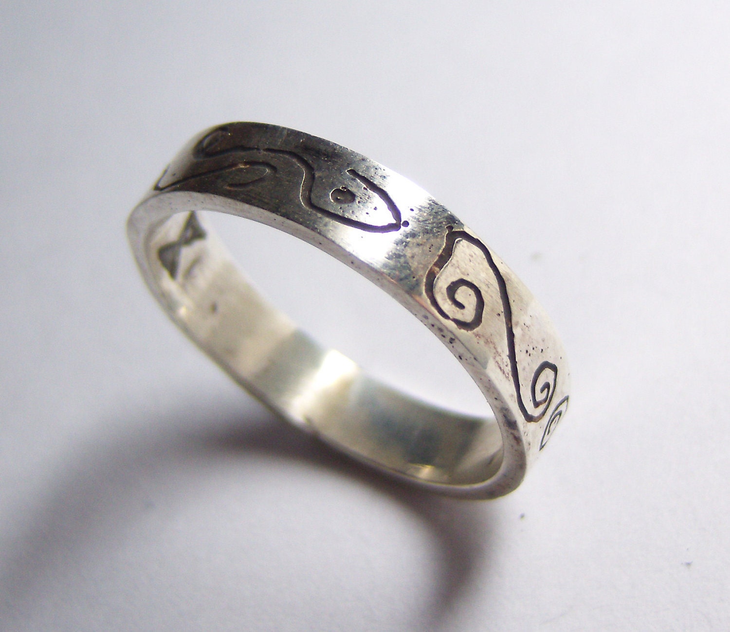 Avengers inspired 'Black Widow' silver ring
