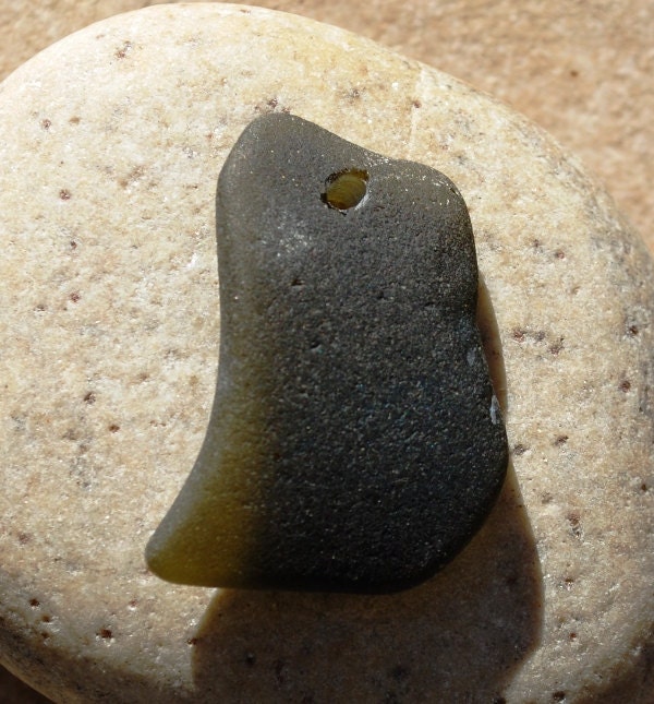 Dark Olive Seaglass Top Drilled