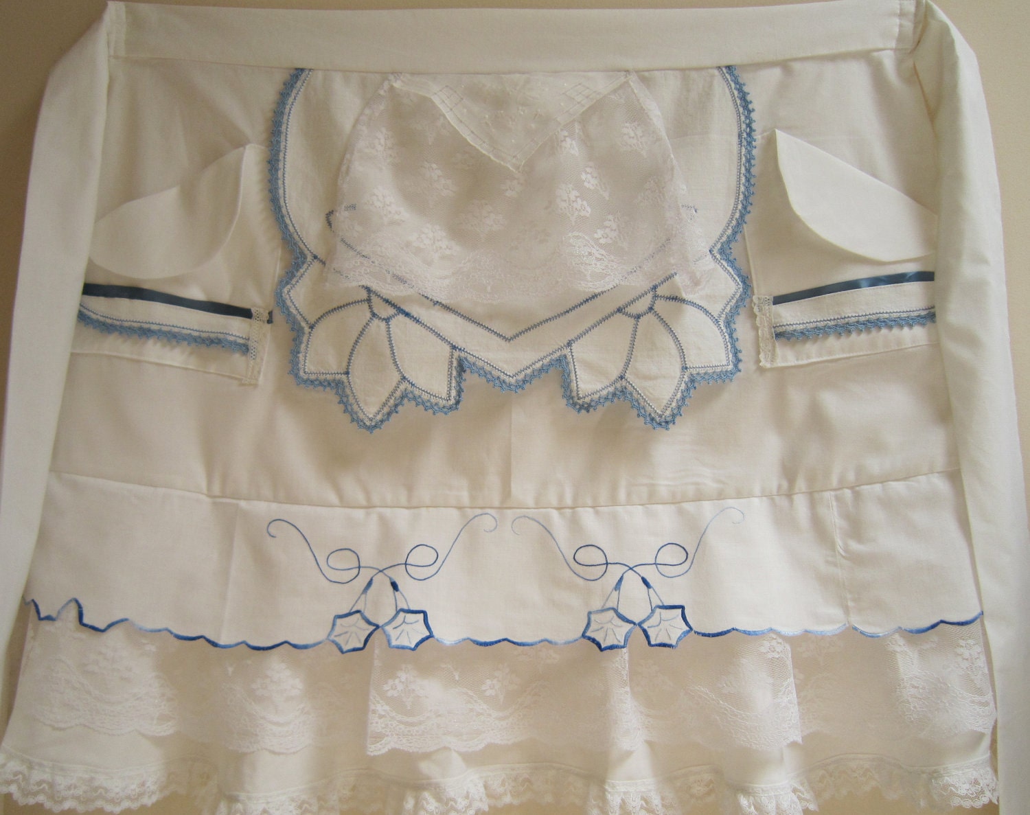 Fancy Apron, White Vintage