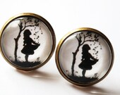 Silhouette Stud Earrings - The star money Silhouette